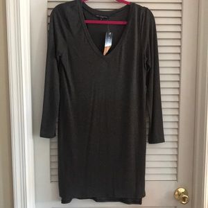 Long sleeve grey dress
